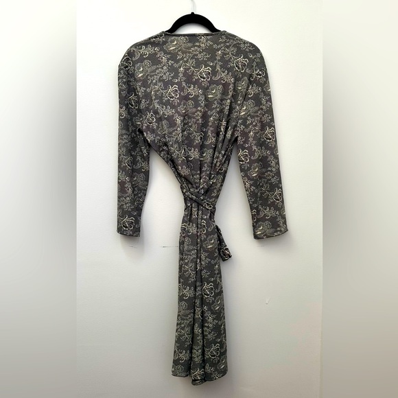 NWT Jones New York Floral Black White Wrap Dress, Size Large - Picture 3 of 3